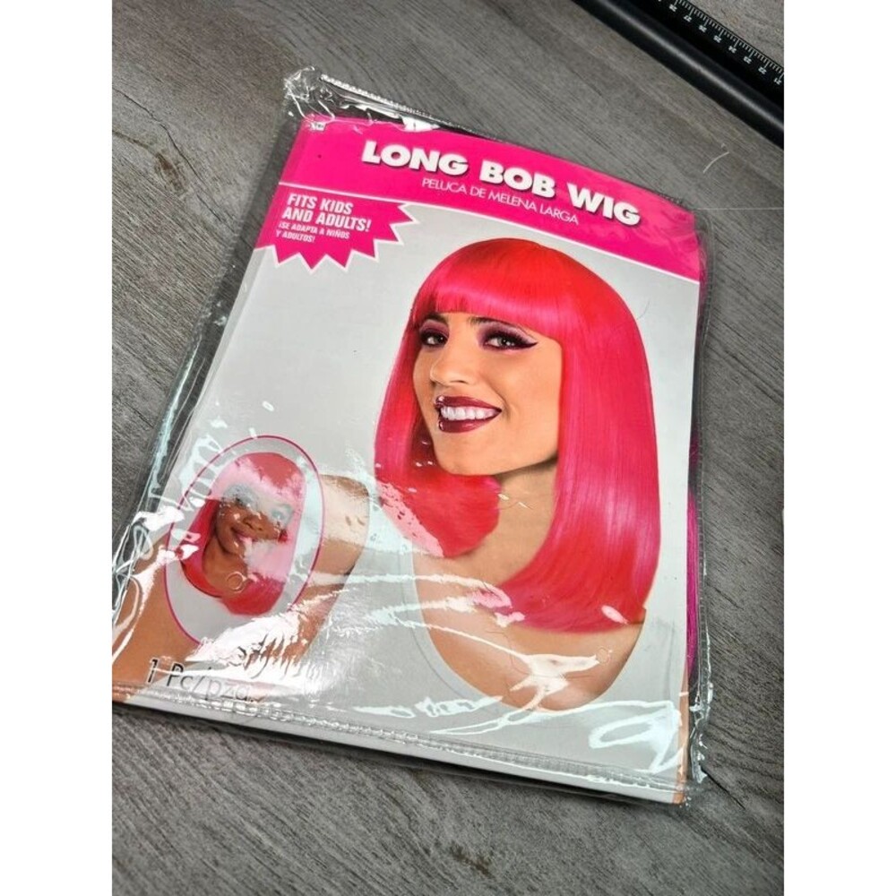 Pink wig new without tags